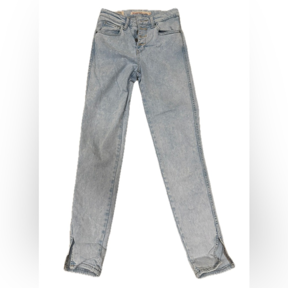 Levi's High Rise Skinny Jeans with Ankle slit